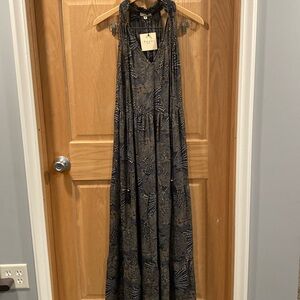 Paani Maxi dress size M NWT
